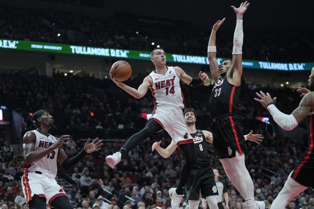 也是球迷们 也是球迷们